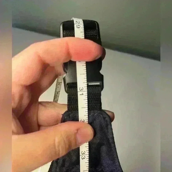 Navy Blue East Sport Fanny Pack With Pockets And Adjustable Straps Unisex - Picture 7 of 8